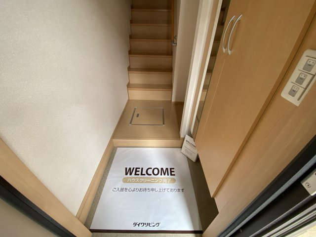 グランヒル青山の玄関