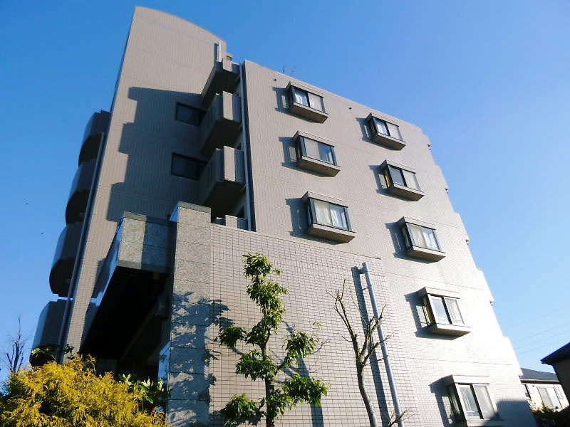 グランドメゾン神ノ倉の外観