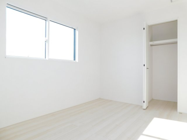 稲沢市祖父江町祖父江江東の新築一戸建の洋室|◇洋室◇　　南面で明るい洋室６．０帖　全居室収納完備♪