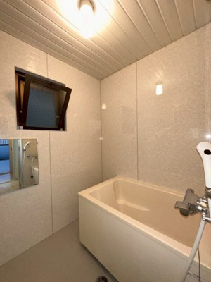 【浴室】 | ヴィラオリエント