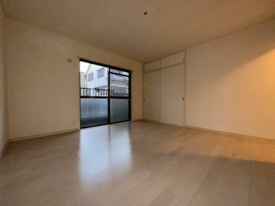 【寝室】 | ヴィラオリエント