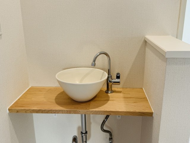 八王子市　大和田町　新築一戸建て　２４ー１期の設備|～2階にも手洗い器を設置～