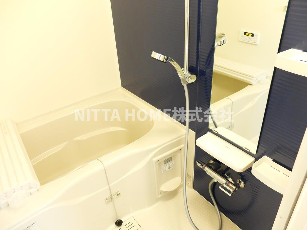 丹波篠山市杉のアパートの浴室|洋室乾燥機・追い焚き機能付き◆