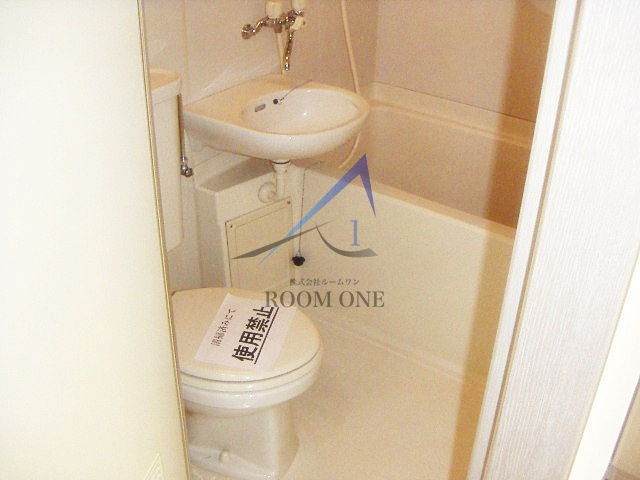 メゾン・アイルの浴室|お風呂です。