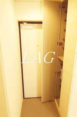 【玄関】 | ホームズ千住Ⅱ | 玄関です。