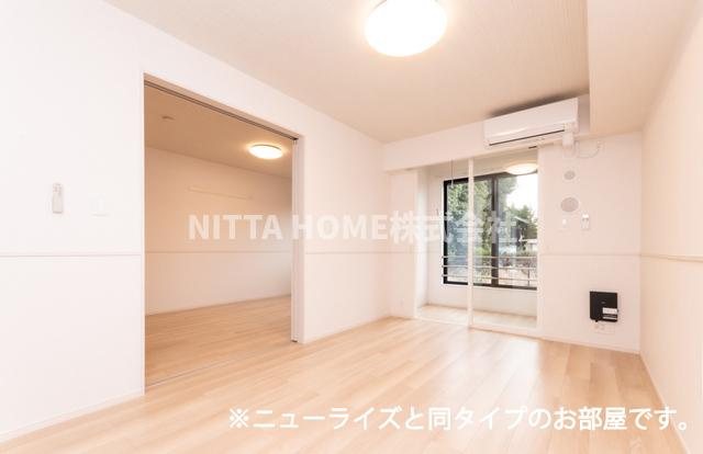 ゼファー・ガーデンの居間・リビング|【イメージ写真図】リビング１２．２帖です＊