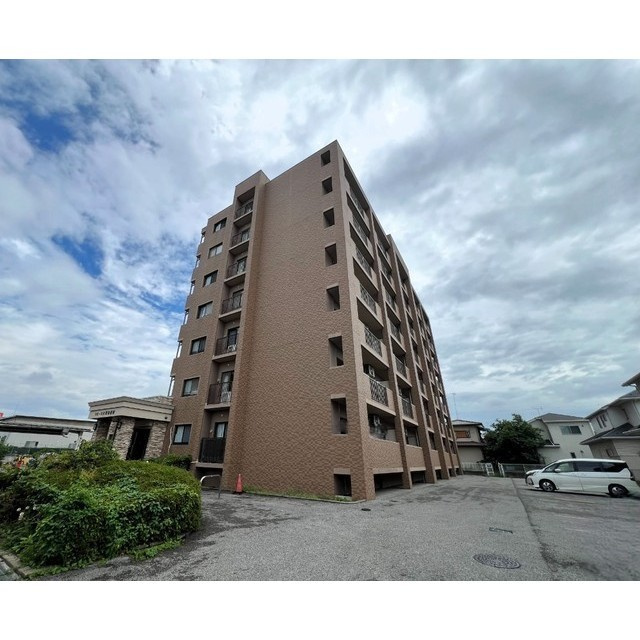 フローラ大塚壱番館の外観