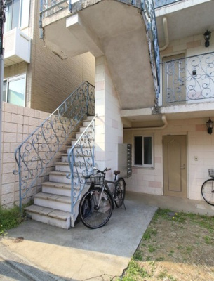 【エントランス】 | モデラート