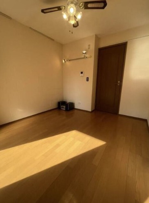 【寝室】 | モデラート