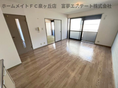 【居間・リビング】 | ドミール | ※イメージ　同物件別号室の写真