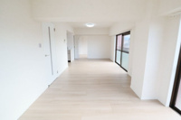 【居間・リビング】 | ロマネスク井尻第6☆仲介手数料無料☆