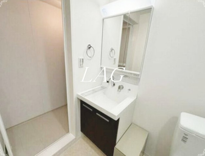 【洗面所】 | リブ・フォース | 独立洗面台です。