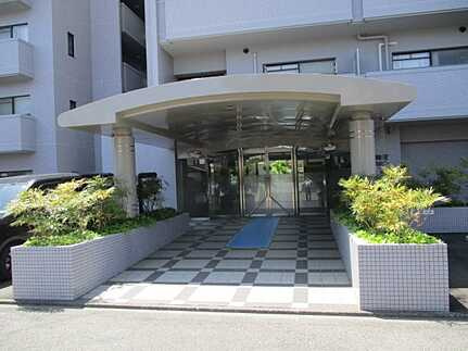 地御前ロジュマンのエントランス