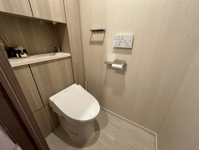 プレミスト藤が丘シーズンフェイスのトイレ