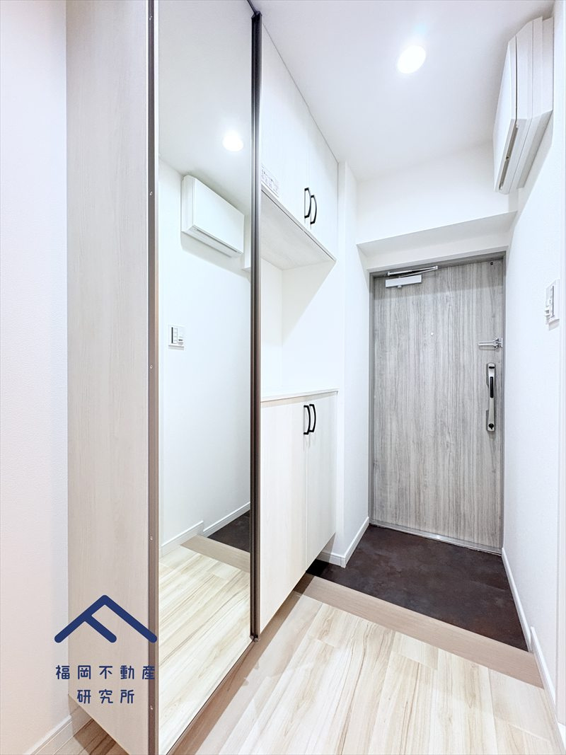 住吉ハイツの玄関