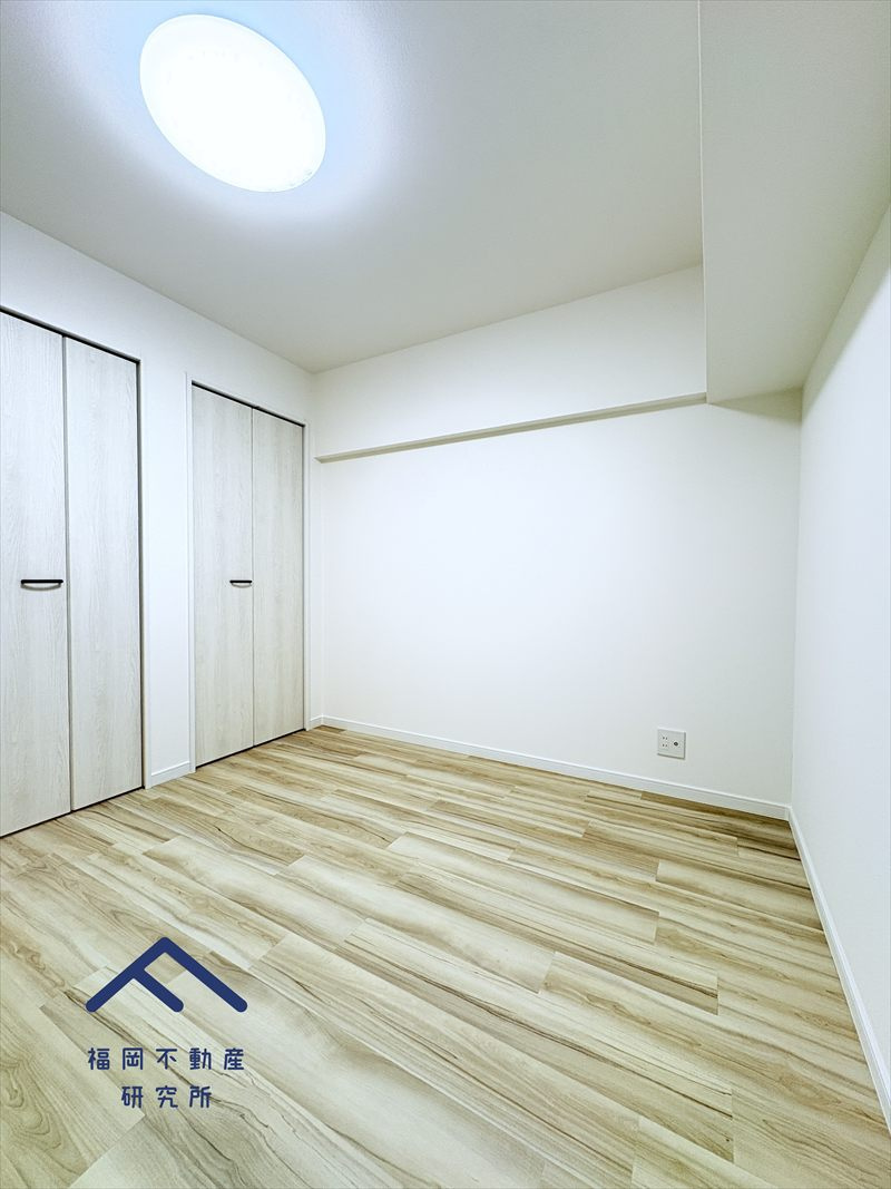 住吉ハイツの洋室