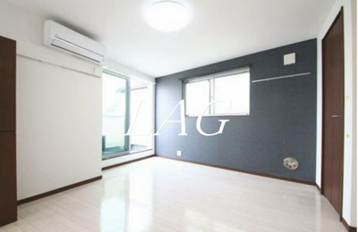 【居間・リビング】 | コルティーレ十条 | 洋室のお部屋です。