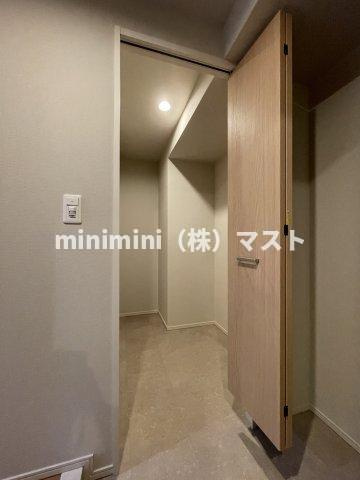 グランセジュール大国町の収納