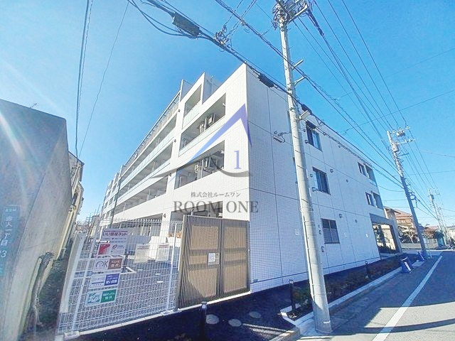 スアヴィス舎人