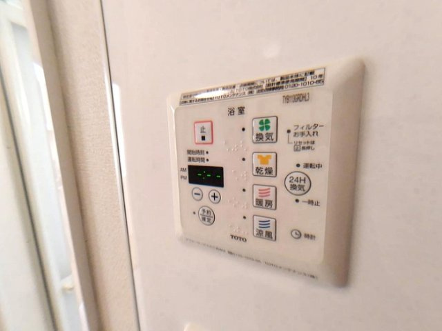 ウエスト フィールド　D棟の浴室