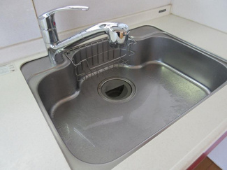 【キッチン】 | 越谷市恩間戸建 | 2015年10月撮影