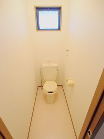 セジュールＮＡＫＡＭＵＲＡのトイレ