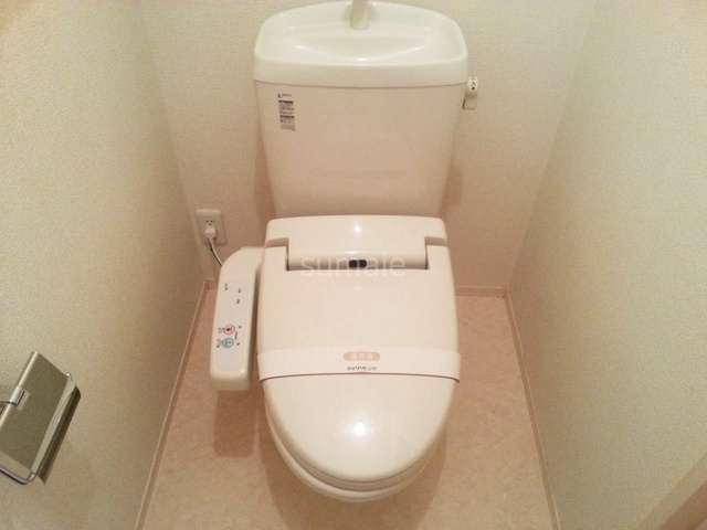 メゾン　ド　グランメールのトイレ|温水洗浄便座です♪