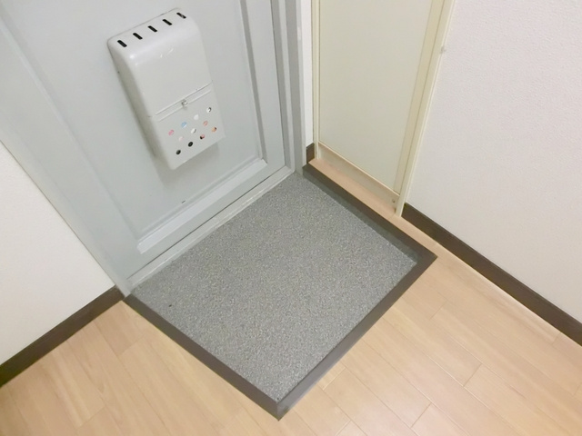 レパードマンションの玄関|玄関スペースです。