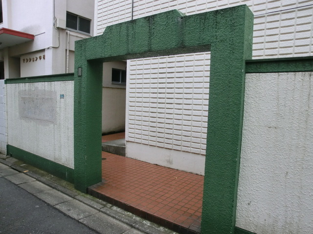 レパードマンションのロビー|エントランスです。