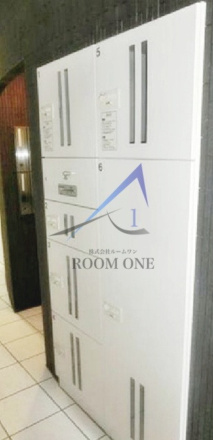 ライジングプレイス巣鴨のその他共用部分|宅配ボックスです。