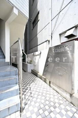 【エントランス】 | CRESCENT OHMORI(クレッセント大森)