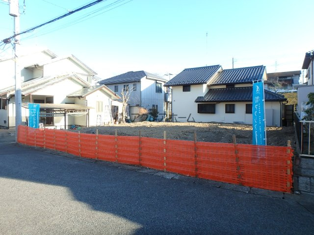 日高市武蔵台5丁目・全1棟　新築一戸建　～収納充実～の外観|現地写真(2025年12月19日撮影)