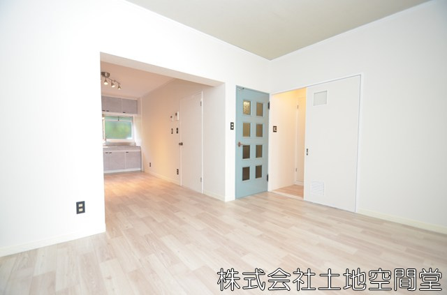 ホワイトキャッスル上の原Ｃ棟の洋室|以前和室だった部屋を今回にリフォームして洋室にしました。