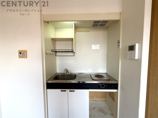 コンパクトなキッチンです！