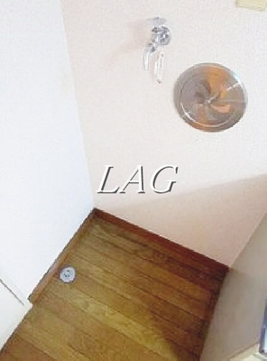 【設備】 | 第３泉コーポ | 室内洗濯機置場です。