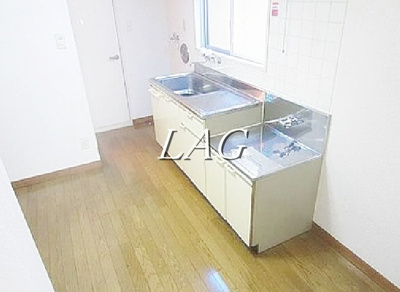 【居間・リビング】 | 第３泉コーポ | 洋室のお部屋です。