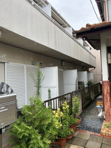 富士見ハイツのエントランス