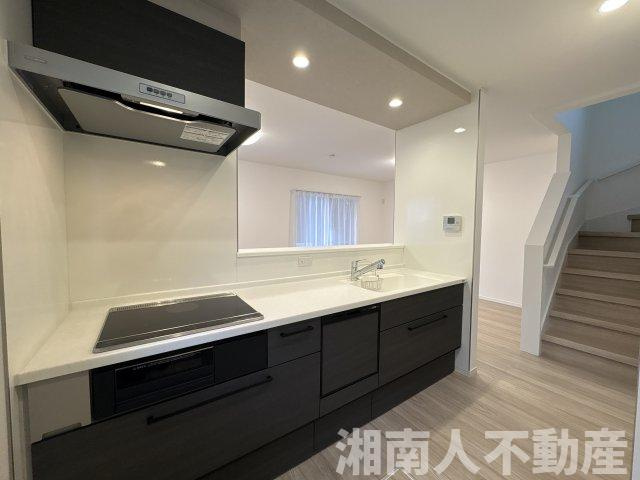 茅ヶ崎市菱沼　中古戸建のキッチン|きれいなキッチンです