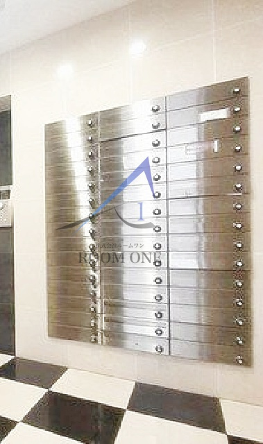 ＡＱＵＡ　ＧＡＲＤＥＮ今戸のその他共用部分|集合ポストです。