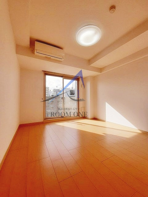 ＡＱＵＡ　ＧＡＲＤＥＮ今戸の居間・リビング|洋室のお部屋です。