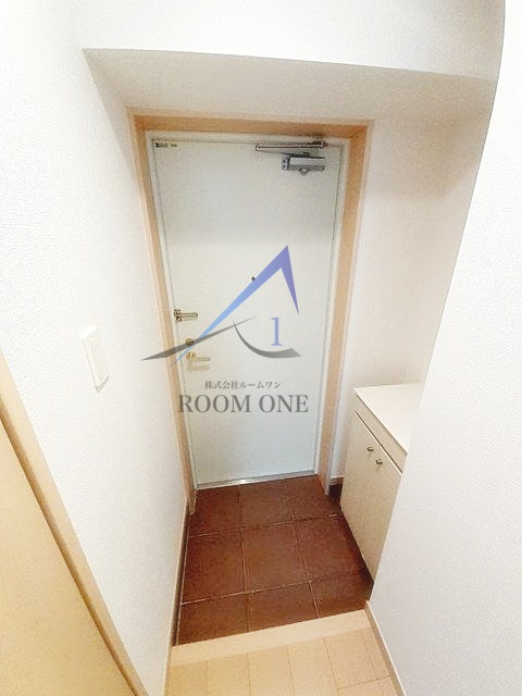 ＡＱＵＡ　ＧＡＲＤＥＮ今戸の玄関|玄関です。