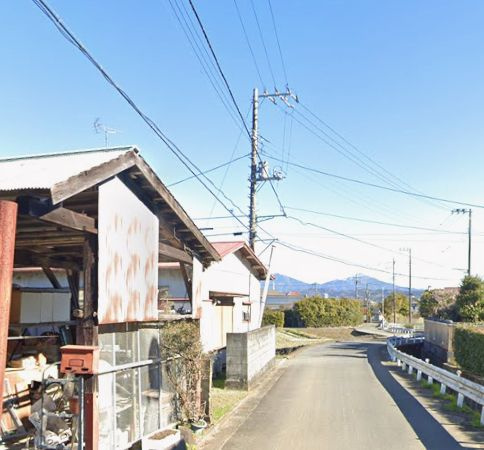 小田原市府川　建築条件なし売地の前面道路含む現地写真|全面道路