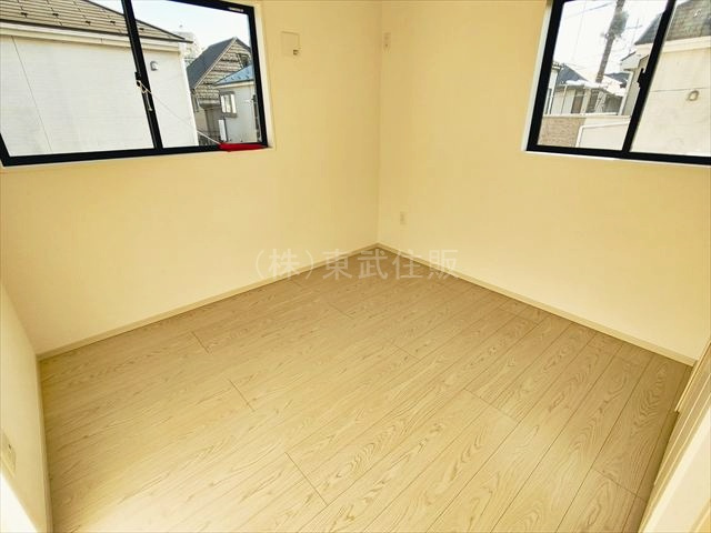 【子供部屋】 | ふじみ野市元福岡3期　全2棟　２号棟 | 2階南側4.8帖洋室　子供部屋にいかがでしょうか