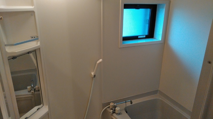 ＬＡ ＣＯＮＦＯＲの浴室