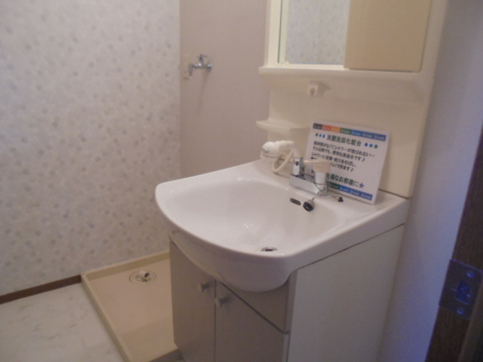 ＬＡ ＣＯＮＦＯＲの独立洗面台