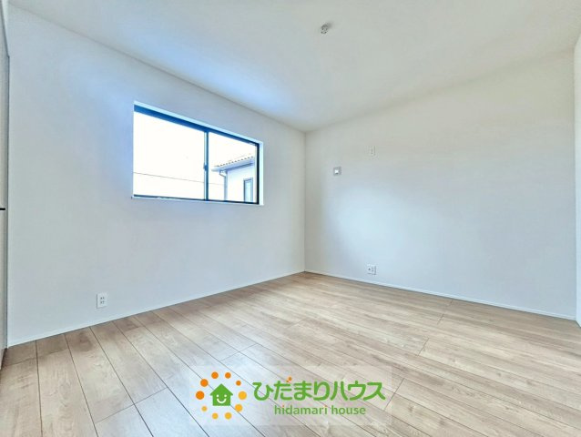 白岡市岡泉　新築一戸建て　リナージュの洋室