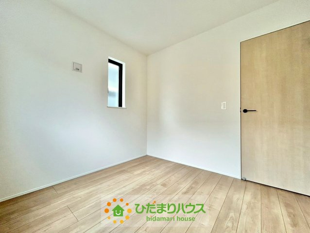 白岡市岡泉　新築一戸建て　リナージュの洋室