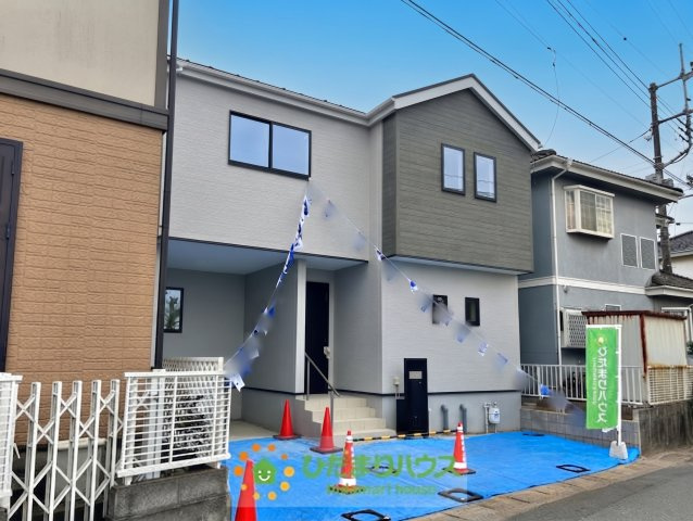 白岡市岡泉　新築一戸建て　リナージュの外観