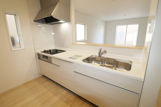 郡山市安積町荒井字柴宮山　　　1号棟　　朝日が丘小学校、郡山第７中学区の和室|※同社施工例