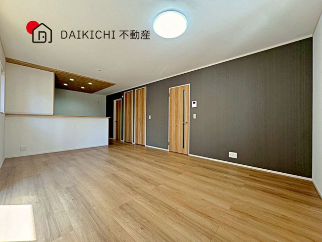 【居間・リビング】 | 桶川市西2丁目　新築戸建　全1棟　1号棟